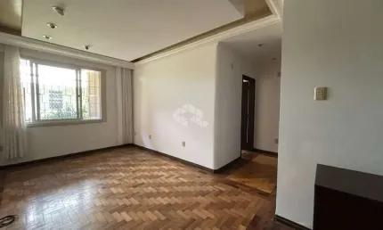 Apartamento com 2 dormitórios, sendo 1 suíte , com 74m2, próximo da Orla