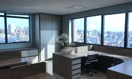 Sala comercial totalmente equipada para venda no bairro Auxiliadora
