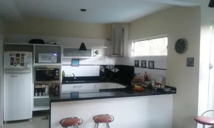 Casa com 3 quartos à venda na Rua Jair de Moura Calixto, 25, Ipanema, Porto Alegre