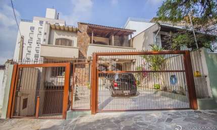 Casa com 287m² com 3 Dormitórios/quartos no Bairro São João/Porto Alegre