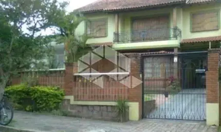 Casa com 4 quartos à venda na Rua Caiapó, 132, Vila Assunção, Porto Alegre