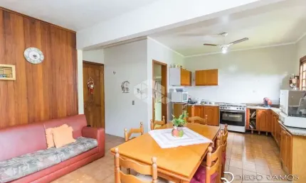 Casa com 3 quartos à venda na Rua Arabutan, 603, Navegantes, Porto Alegre