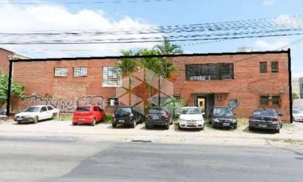 Prédio 1.045 m²  bom distribuidora, depósito, fácil acesso e deslocmento, estacionamento