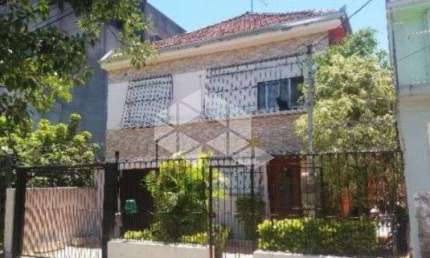 Casa com 4 quartos à venda na Rua Taveira Júnior, 172, Nonoai, Porto Alegre