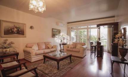 Casa com 3 quartos à venda na Rua Domingos José de Almeida, 116, Rio Branco, Porto Alegre