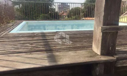 Para quem quer sair de uma casa e ter mais segurança em um apartamento.