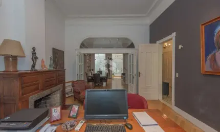 Casa comercial/residencial ao lado do parcão no moinhos de vento