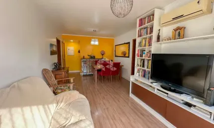 Apartamento 3 Dormitórios e 1 vaga a  venda na Rua Mariante.