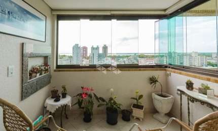 Apartamento com 3 quartos à venda na Rua Comendador Rodolfo Gomes, 631, Menino Deus, Porto Alegre