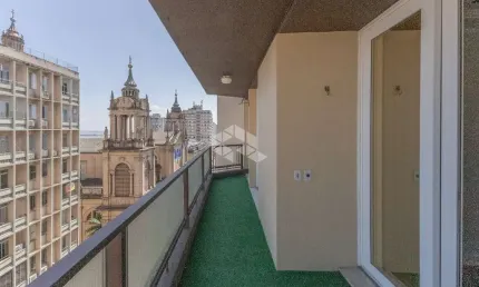 Apartamento na Duque andar alto, 03 dormitórios, junto à Catedral