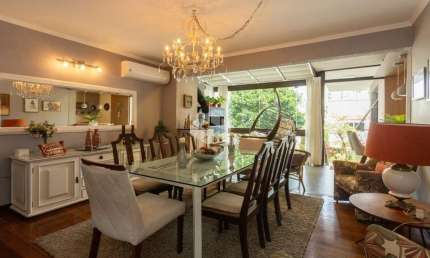 Casa  4  quartos super versátil para uso residencial ou comercial  no bairro Auxiliadora, Porto Alegre