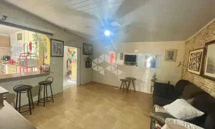 Casa de 3 quartos, 4 vagas na rua das Araucárias em Canoas