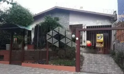 Crédito real av. do forte - vende! casa de 5 dormitórios  com 250 m² privativos.