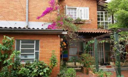 CASA ALTO PADRÃO,4 DORMITORIOS/QUARTOS CENTRO DE ALVORADA