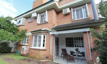 Casa,  entrar e morar casa 4 dorm, suite master, churrasqueira, 2 vagas cobertas, trilhas