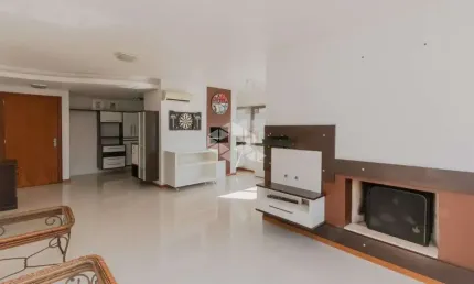 Apartamento com 2 dormitórios, sendo 1 suíte e 2 vagas no bairro Bela Vista