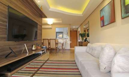 Apartamento com 2 dormitórios e 1 vaga no bairro Sarandi