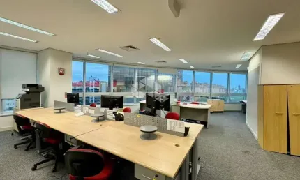 Sala comercial à venda na Avenida Doutor Nilo Peçanha, 2825, Chácara das Pedras, Porto Alegre