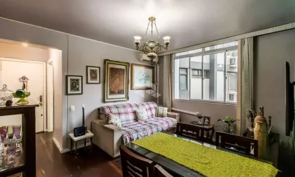 Apartamento de 02 dormitórios com 67m² no bairro Boa Vista