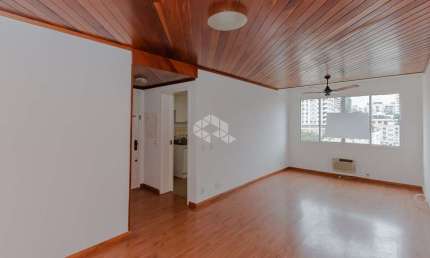 Apartamento com 3 dormitórios e 2 vagas no bairro Mont Serrat