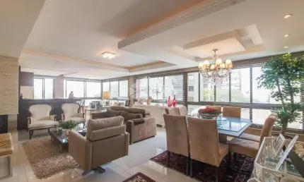 Apartamento com 3 dormitórios, sendo 3 suites e 3 vagas no bairro Rio Branco