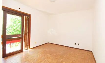 Apartamento com 2 dormitórios e 1 vaga no bairro Petrópolis