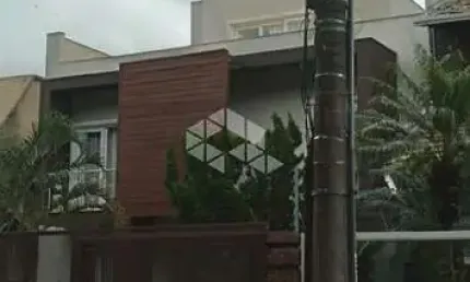 Casa com elevador, 4 suites, 4 vagas garagem coberta, 2 churraqueiras, 2 lareiras, piscinapiscina, patio