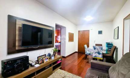 Apartamento com 2 dormitórios, mobiliado, á 200 metros do Bourbon no Centro Novo Hamburgo! Aceita Financiamento, MCMV e FGTS como entrada!