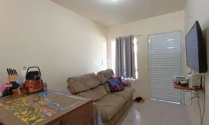 Casa 2 dormitórios, 60 metros quadrados, 2 banheiros, 2 vagas, no bairro Boa Saúde, em Novo Hamburgo.