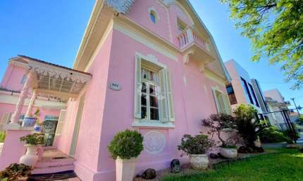 Casa comercial, 3 dormitórios, 1 suíte master, 4 salas comerciais, garagem, lareira, churrasqueira, Bairro Hamburgo Velho, Novo Hamburgo