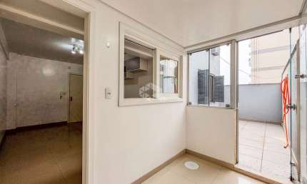 Apartamento 1 dormitório, varanda, aceita financiamento,  bairro Pátria Nova em Novo Hamburgo