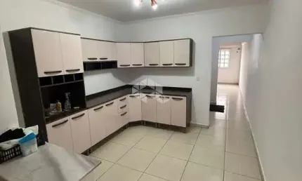Sua Casa Nova te Espera em Osasco! 2 Dormitórios, Churrasqueira e Garagem