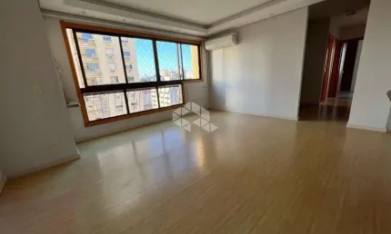 Apartamento com 3 quartos à venda na Avenida Grécia, 1100, Passo da Areia, Porto Alegre