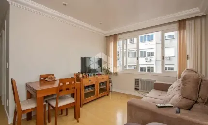 Apartamento à venda 02 quartos e 01 vaga no bairro Petrópolis