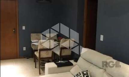 Apartamento de 2 quartos, de frente com uma vaga de garagem no Jardim Leopoldina.