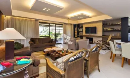 Apartamento de alto padrão com 274m², 4 quartos e 3 vagas..