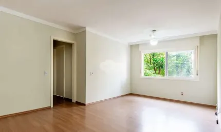 Apartamento com 3 Quartos sendo 01 suíte, no bairro Moinhos de Vento!