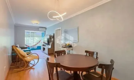 Apartamento com 3 quartos à venda no bairro Auxiliadora, Porto Alegre