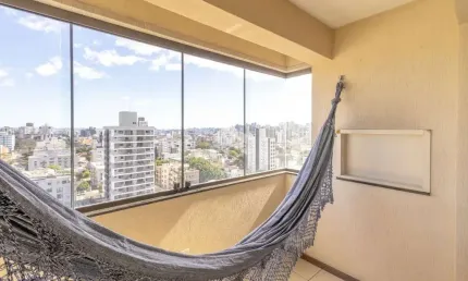 Apartamento com 2 quartos à venda na Rua João Abbott, 516, Petrópolis, Porto Alegre