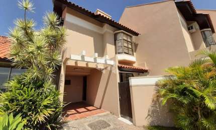 Casa em condomínio fechado com 3 quartos à venda na Rua Manoel Lopes Meirelles, 287, Jardim Itu Sabará, Porto Alegre