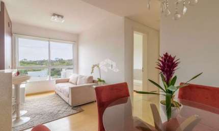 Apartamento / 2 Dormitórios / 1 Vaga / Jardim Itú Sabará