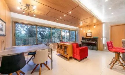 Apartamento de 105m2, 3 dormitórios, sendo 1 suíte próximo ao condomínio Parque Knorr