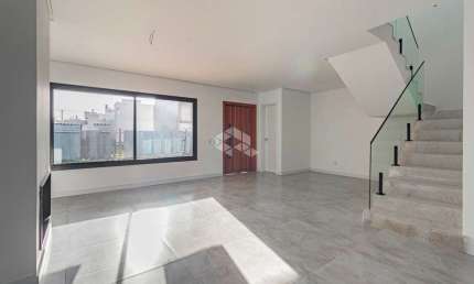 CASA COM 3 DORMITÓRIOS / SUÍTES EM CONDOMÍNIO FECHADO EM IPANEMA