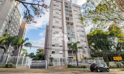 Apartamento no bairro Teresópolis em Porto Alegre de 2 dormitórios, vaga e infra