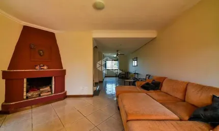 Casa Sobrado 3 quartos no bairro Ipanema, em Porto Alegre