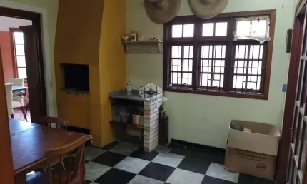 Belo Sobrado com três dormitórios no Jardim Isabel ,local Privilegiado.