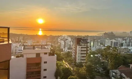 Cobertura 3 quartos/ dormitórios, 3 vagas no Menino Deus