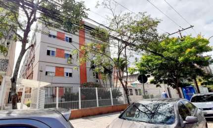 Apartamento de 1 dormitório com 49m² no Bairro Cidade Baixa com elevador