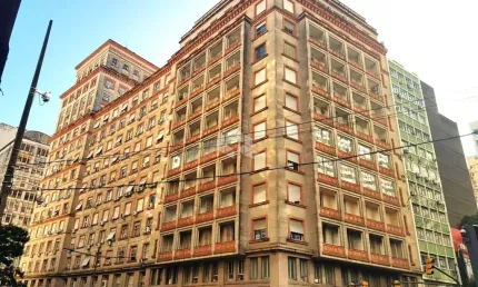 Barbada!!! apto de 3 dorm/quartos com dependência de empregada.
