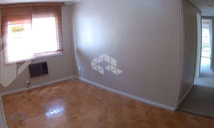 Apartamento de 2 dormitórios, sacada, 2 banheiros e vaga escriturada no bairro Menino Deus